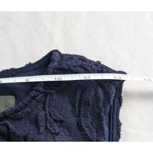 ADRIANNA PAPELL Navy Blue Peplum Dress Sleeveless Lined Lace w/ Pockets Size 4 - Picture 7 of 10